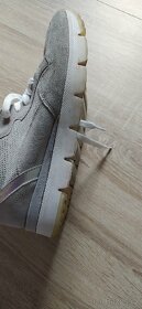 Tenisky / boty velikost 40 - 3
