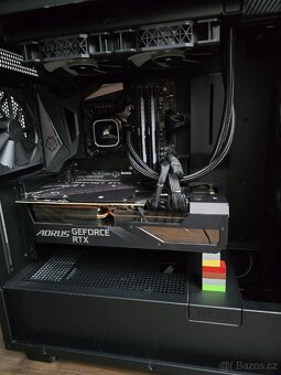 Vodní chlazení Corsair - iCUE H100i RGB PRO XT 240 - 3