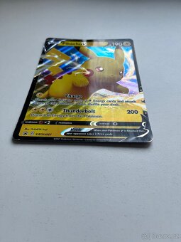Pokémon jumbo karta Pikachu V - 3