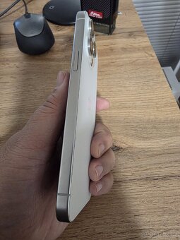 iPhone 15 Pro Max 512 GB + Apple Watch Series 8 Cellular - 3