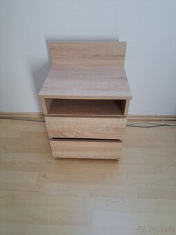 Noční stolek - 3