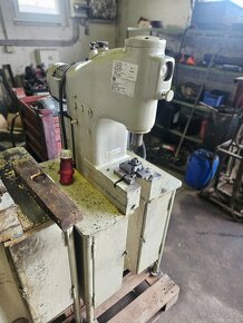 Hydraulický lis CDC 2-7 + dokumentace + stojan více ks - 3
