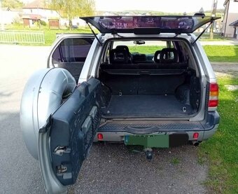 Opel Frontera 2,2DTi - 3