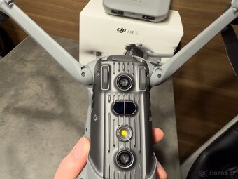 DJI Air 3s - top stav - záruka do - 3