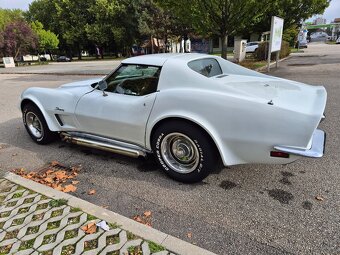 Prodám chevrolet corvette c3 - 3