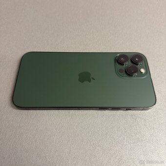 Zelený iPhone 13 Pro Max 256GB, pěkný stav, 12 měsíců záruka - 3