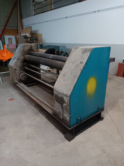 Válcovačka 200cm max síla materiálu 12mm - 3