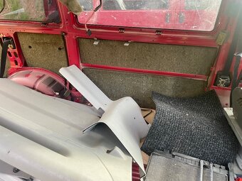 soupaci dvere VW T4, zadni dvere vyklopne zatepleni multivan - 3