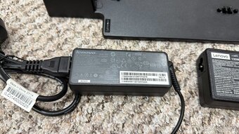 Lenovo ThinkPad Pro Docking Station 40AH20V + 135W a 65W - 3