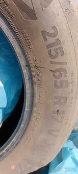 Continental 215/65 R17 - 3
