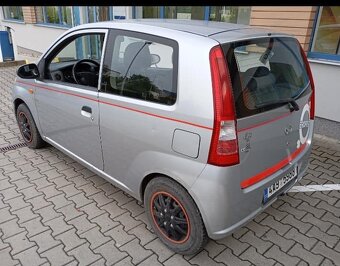 Daihatsu Cuore - 3