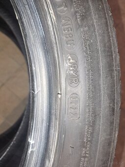 2x pneu 245/45R18 - 3