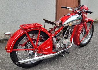 Jawa 350 OHV, rok 1936, odkryté ventily - 3