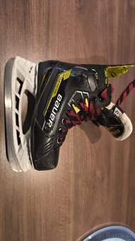 Brusle Bauer Supreme M4 Yth - 3