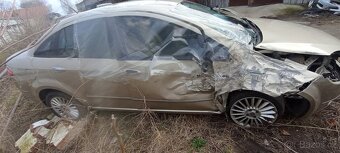 Fiat linea 1.3 66kw díly - 3