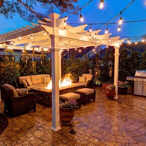 Světelný řetěz ŽÁROVKY 15m / 15 LED žárovek / 220V - 3