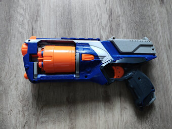 Nerf Strongarm - 3
