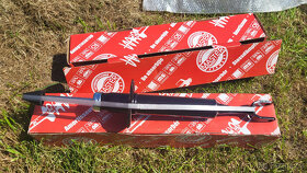 Přední tlumiče na Audi A4 8E, B6 nové zabalené - 3