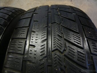 Pneu 245/65/17, 245-65-17, 245 65 17. - - 3