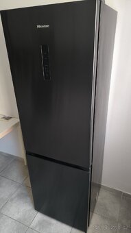 Lednice Hisense RB390N4CFD - 3