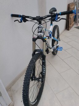 Enduro Lapierre Spicy 516 - FOX 36 - stav nového kola - 3