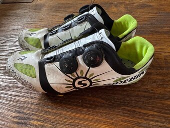Boty,tretry na kolo,SIDEBIKE Carbon,vel. 43,kufry Shimano - 3