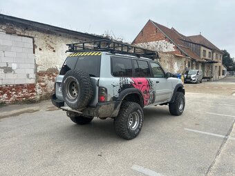 Nissan Patrol y61 2.8TD 96kw - 3
