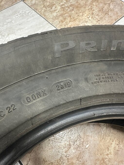 215/65 R17 - 3