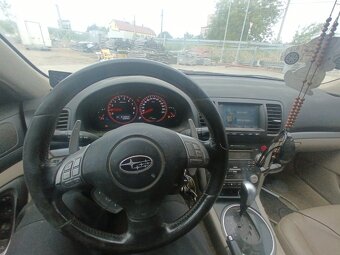 Prodám Subaru Outback 3.0 - 3