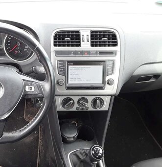 Volkswagen POLO 1.2 Tsi 66 KW ŘEMEN "LOUNGE" 10/2015 127tk - 3