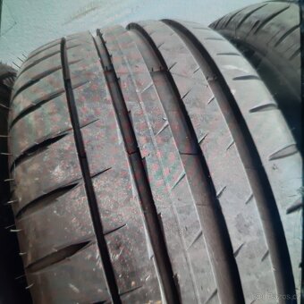 225/40/18 Michelin Pilot Sport 4 letní DOT22 7mm - 3