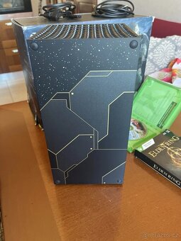 Prodám Xbox Series X Halo Infinite - 3