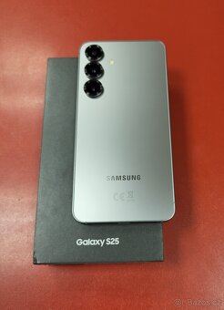 Samsung Galaxy S25 12GB/128GB záruka MP 24 měsíců - 3