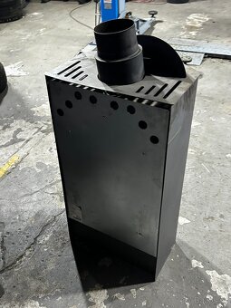 Krbová kamna – ocelová s prosklenými dvířky 6 kW - 3