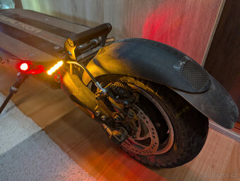 Elektrokoloběžka Dualtron Victor Pro - 3