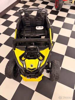 Dětská elektrická buggy - can-am Maverick 1místo - 3