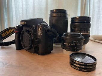 Kompletní Nikon set D80, 3 objektivy, blesk, příslušenství - 3