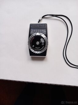 Fotoaparát,expozimetr,objektiv - 3