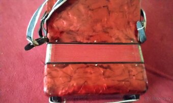 Prodám akordeon delicie junior 72 basů 3 hlas - 3