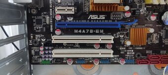 Athlon 64 X2 3800+ + M4A78-EM - 3