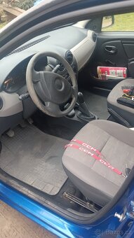 Prodám Dacia Sandero 1,4 benzín - 3