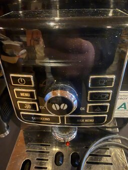 Espresso DeLonghi ECAM 25.462 B - 3