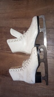 Dětské dívčí brusle - 3