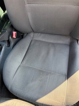 Interiér passat B5.5 Sedačky - 3