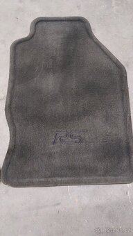 Ford Focus RS MK1, koberečky - 3