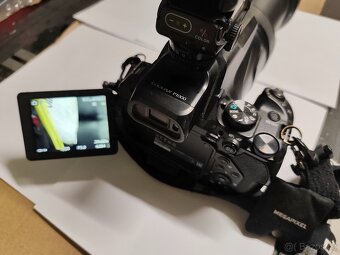 Nikon Coolpix P1000 - 3