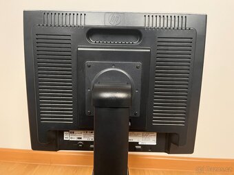 Monitor HP L1955 (19", TFT LCD) - 3