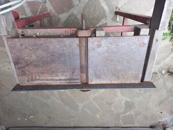 Srovnávačka 26,5 cm, 2,2kW, 400V/230V - 3