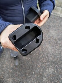 Držák multimedi - 3