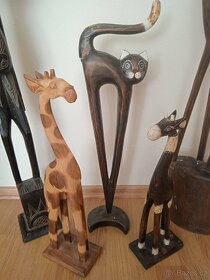 Dřevěné sochy- žirafy, pták, kočka - 3